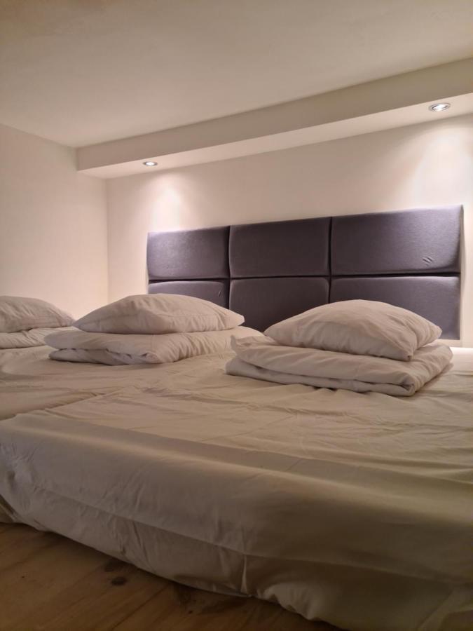 Amber Apartament 11 Krakow Luaran gambar